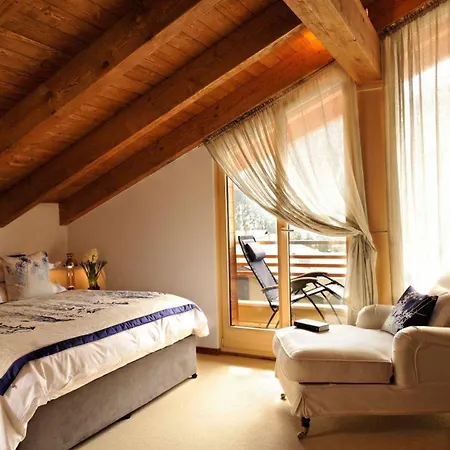 Chalet Panorama Chalet Stunning Glacial Views And Majestic Dom Peaks